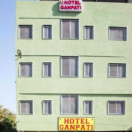 Hotel Ganpati Udajpur Zewnętrze zdjęcie